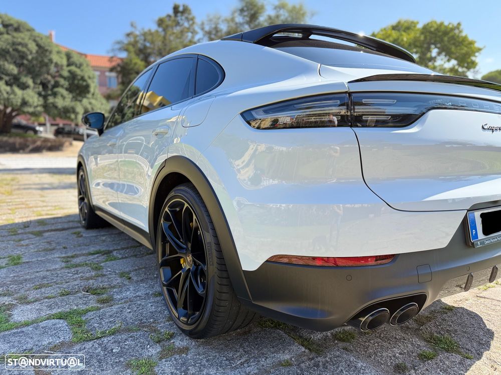 Porsche Cayenne Coupé Turbo S E-Hybrid - 25