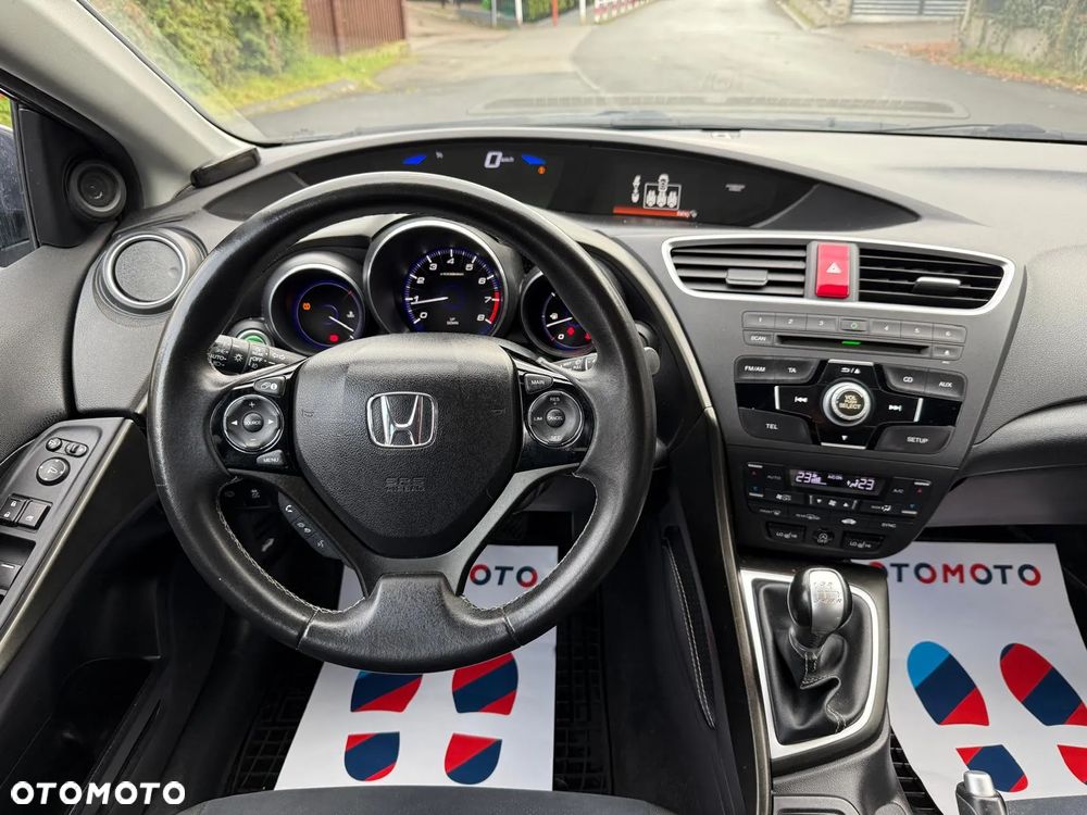 Honda Civic Tourer 1.8 i-VTEC Elegance - 11