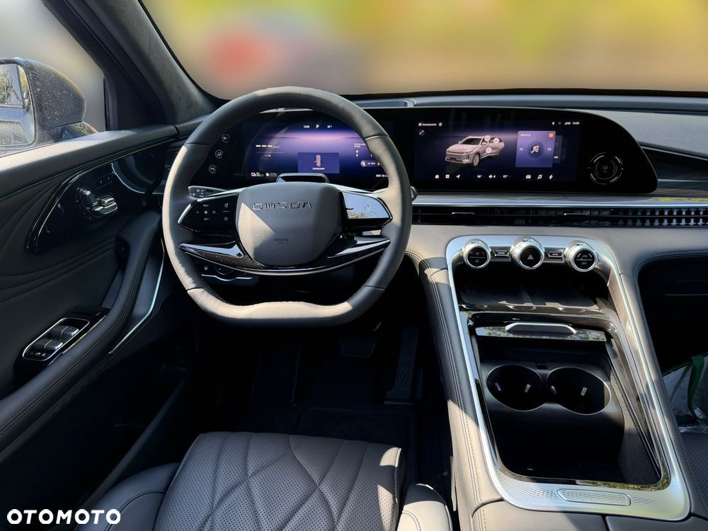 Omoda 9 1.5 Super Hybrid Exclusive AWD - 12