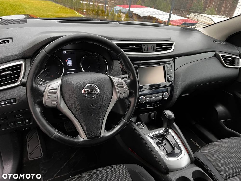 Nissan Qashqai 1.6 DCi Xtronic TEKNA - 7