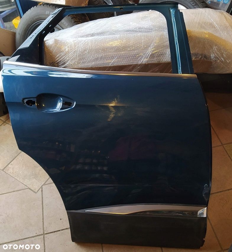 Drzwi tył tylne prawe Peugeot 3008 II - 1