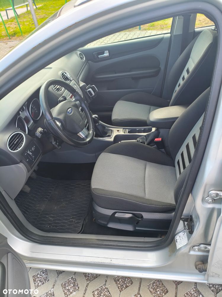 Ford Focus 1.8 TDCi Titanium - 10