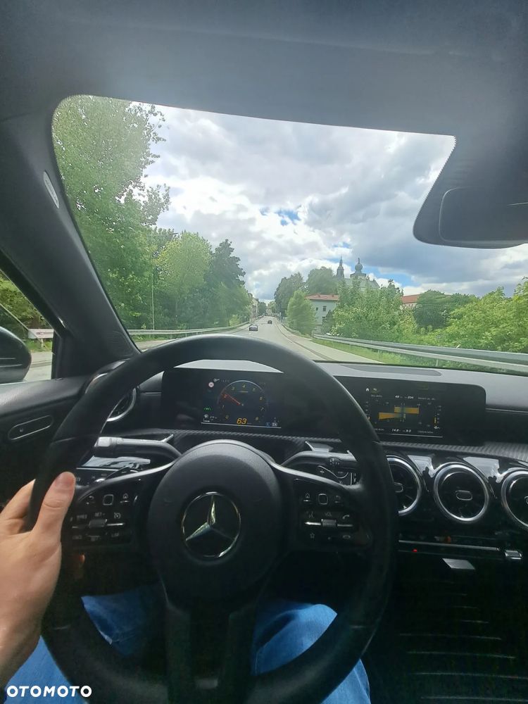 Mercedes-Benz Klasa A 250 7G-DCT - 14