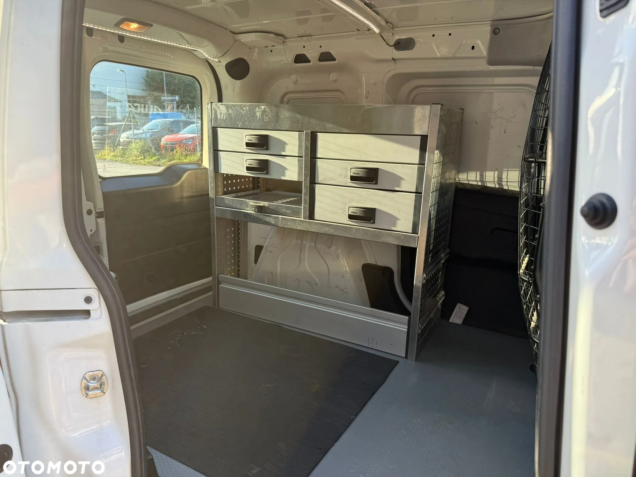 Opel COMBO - 11