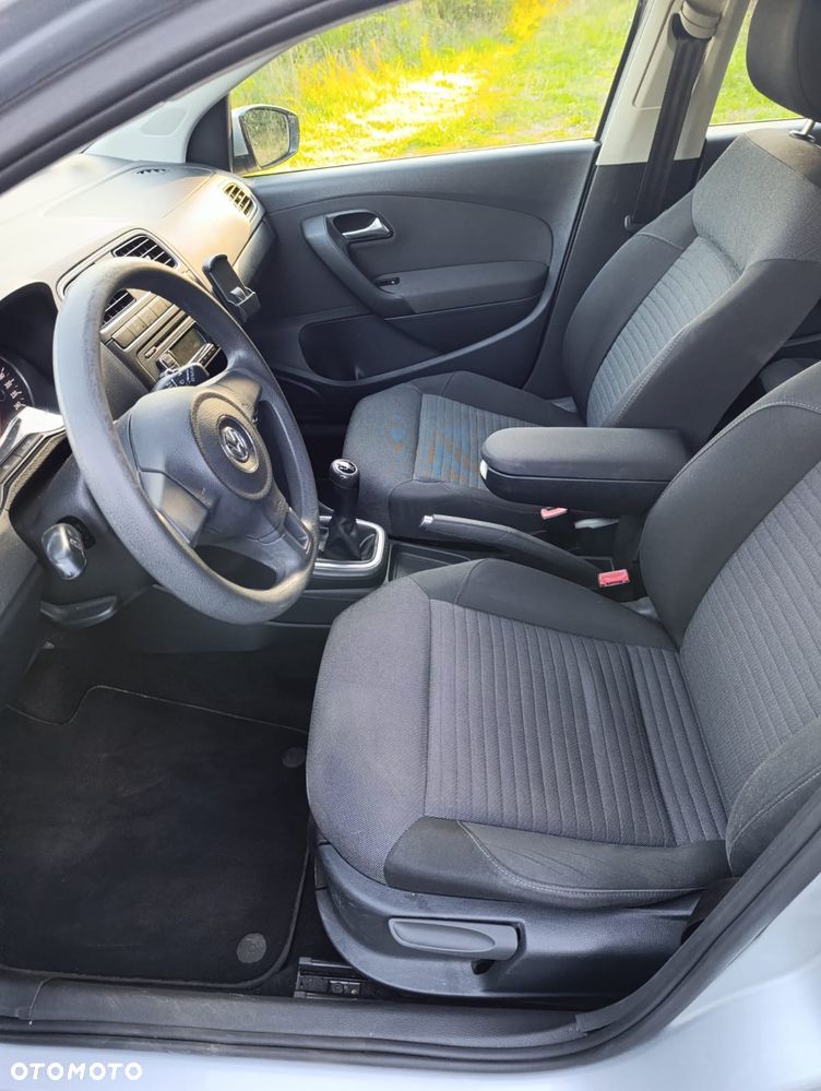 Volkswagen Polo 1.6 TDI DPF Comfortline - 9