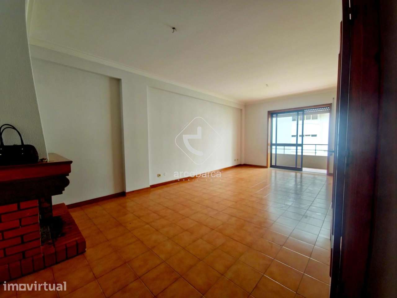 Arrenda-se Apartamento T3 - Grande imagem: 2/27