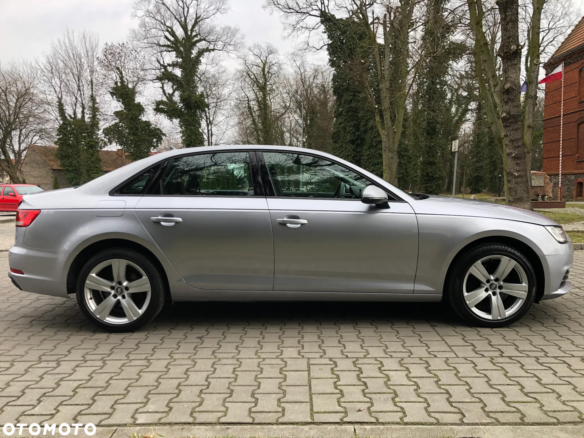 Audi A4 2.0 TDI S tronic - 2
