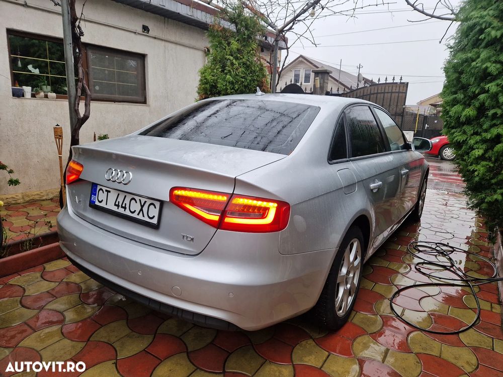 Audi A4 2.0 TDI DPF multitronic Ambition - 5