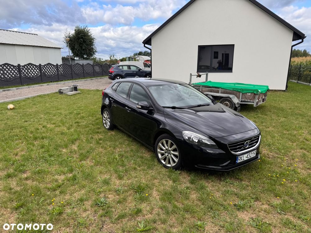 Volvo V40 D2 - 3