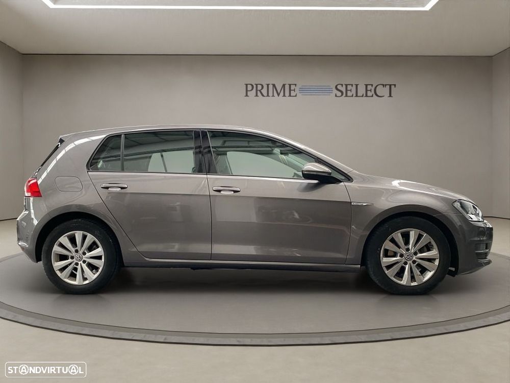 VW Golf 1.6 TDi BlueMotion Confortline - 5