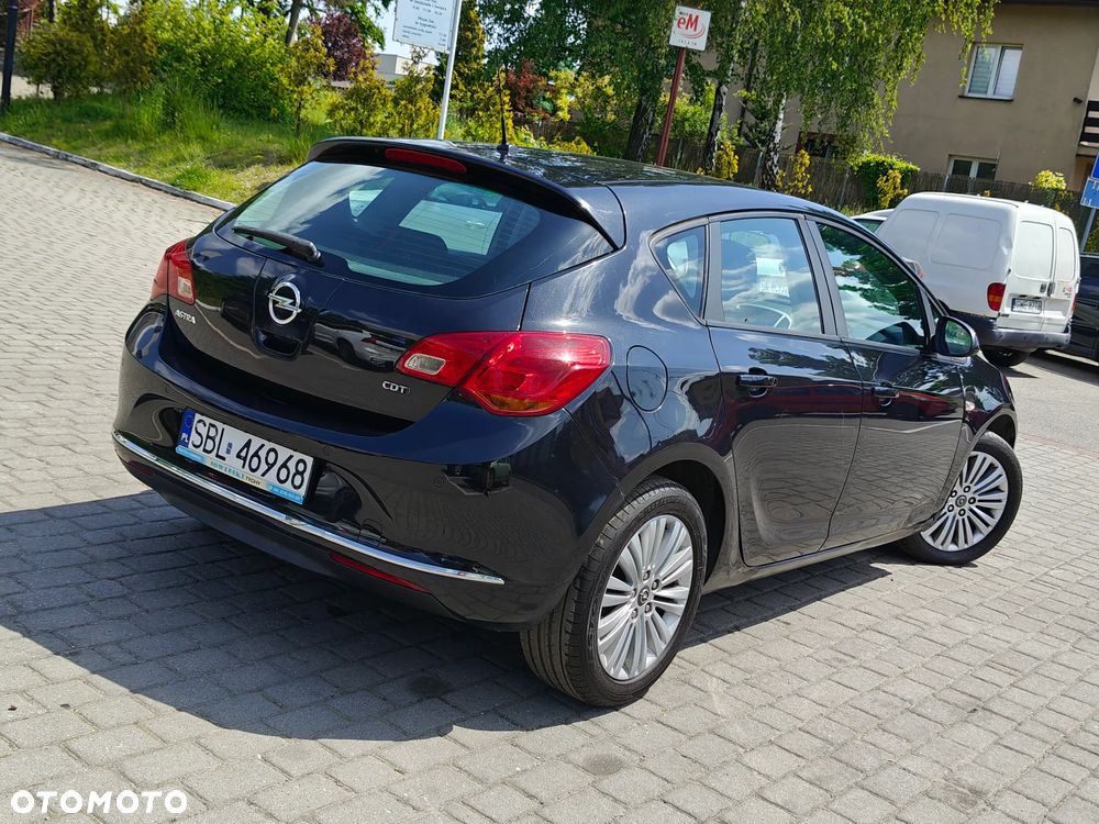 Opel Astra 1.7 CDTI Cosmo - 1