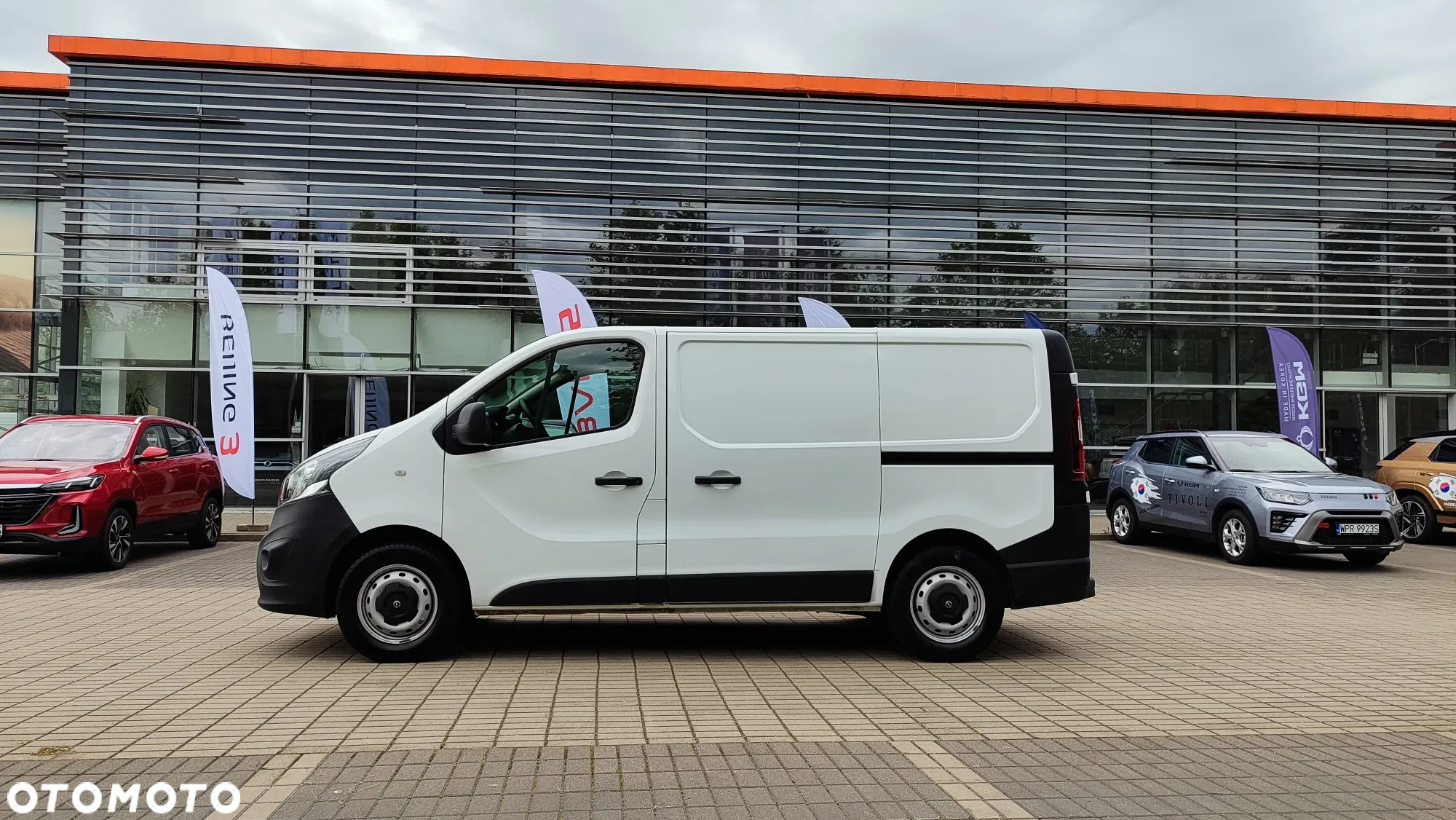 Opel Vivaro B - 2