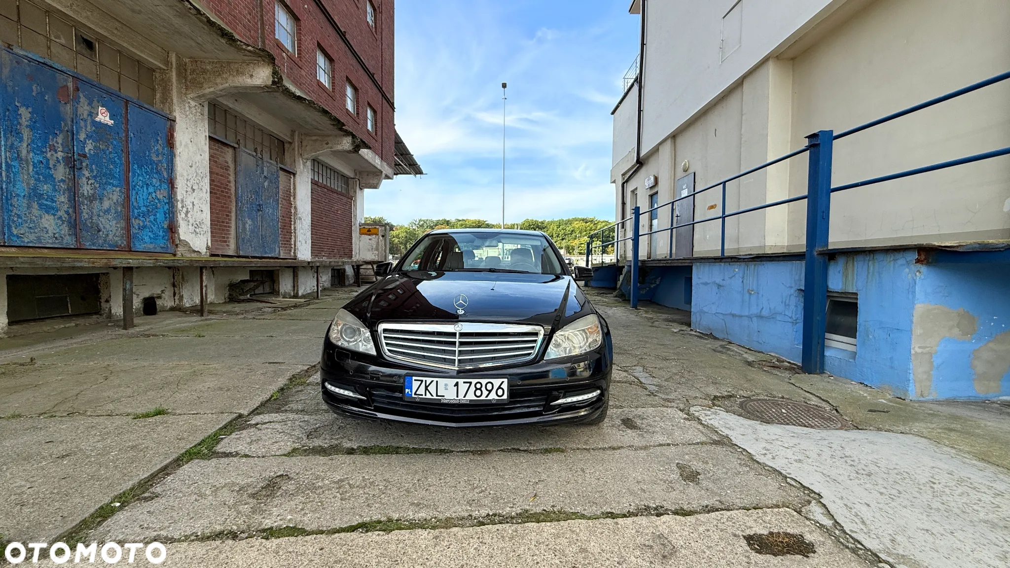 Mercedes-Benz Klasa C 180 K BlueEff Classic - 8