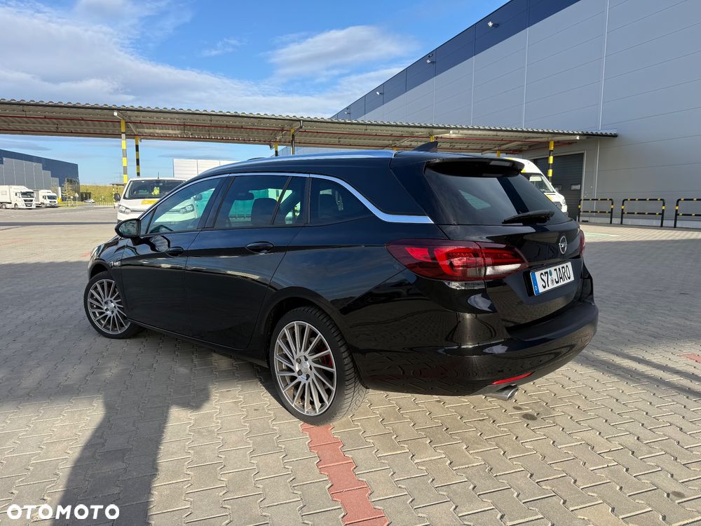 Opel Astra 1.6 CDTI Dynamic S&S - 11