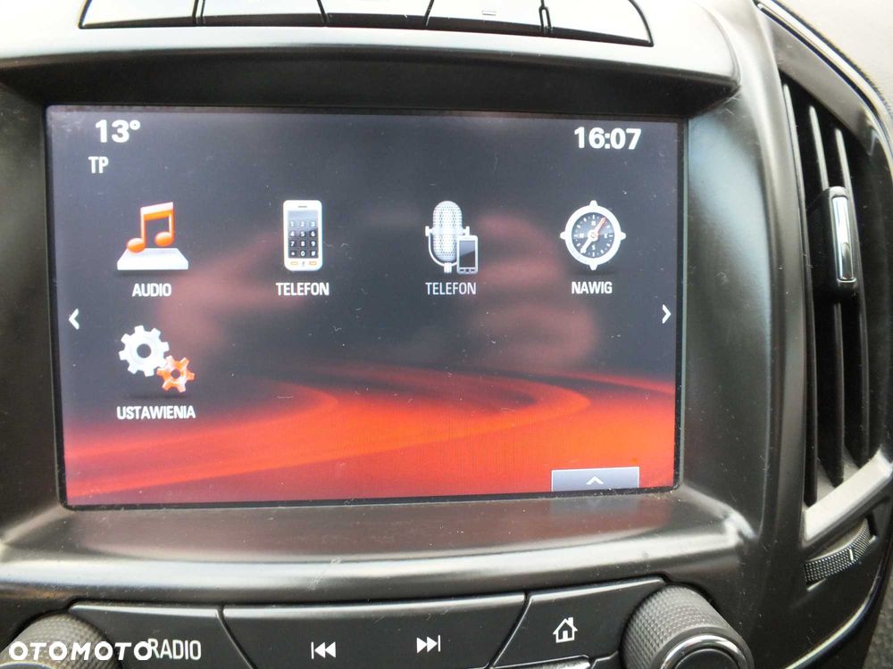 Opel Insignia - 11