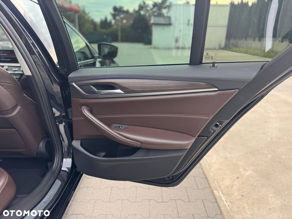 BMW Seria 5 530e iPerformance GPF Sport - 18