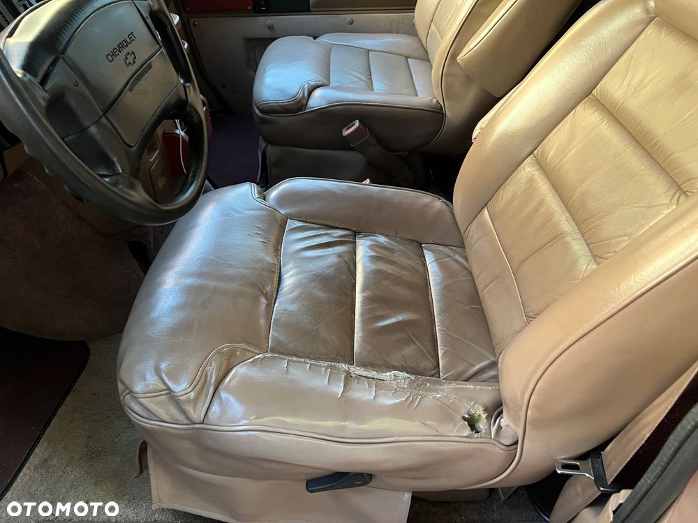 Chevrolet Astro 4.3i V6 - 27