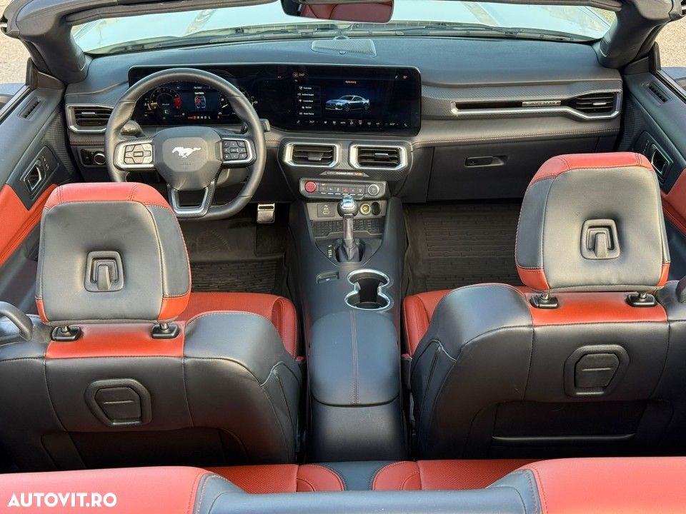 Ford Mustang - 18