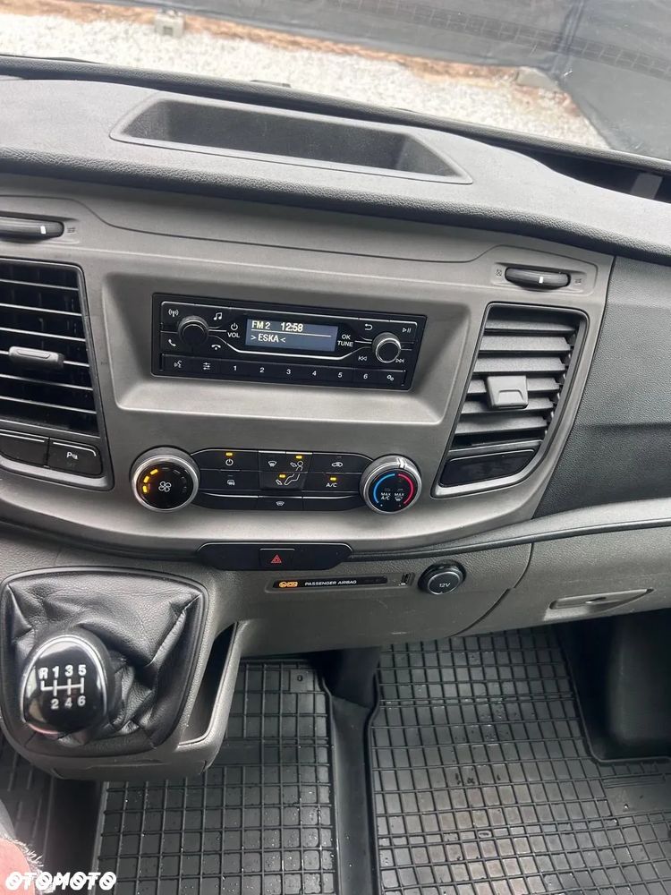 Ford Transit Custom - 10