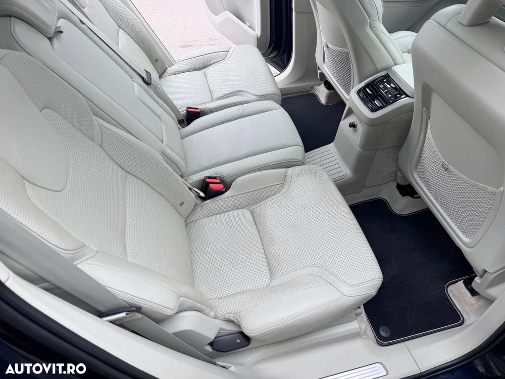 Volvo XC 90 T8 AWD Twin Engine Geartronic Inscription - 9