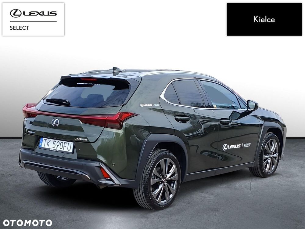Lexus UX 300h F Sport Design - 6