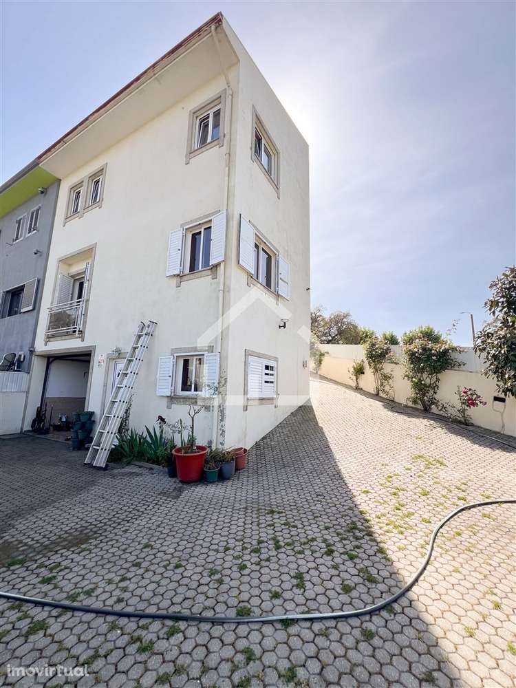 Moradia T3 - São João de Ver - Grande imagem: 4/29