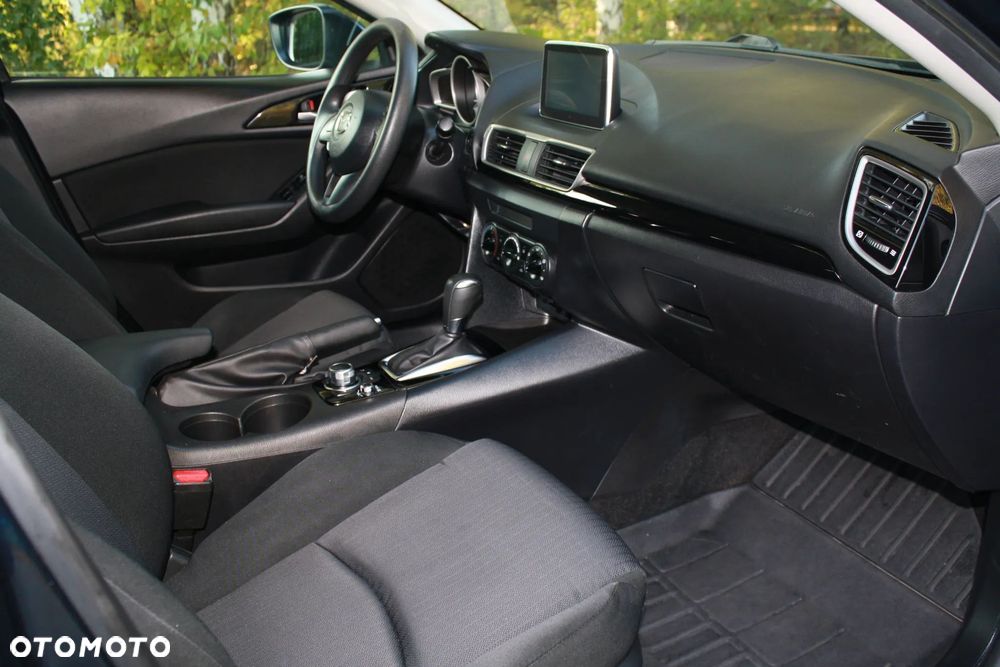 Mazda 3 - 18