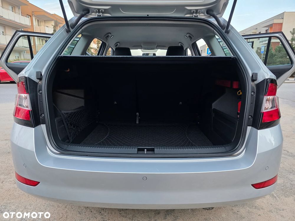 Skoda Fabia 1.0 TSI Ambition - 6