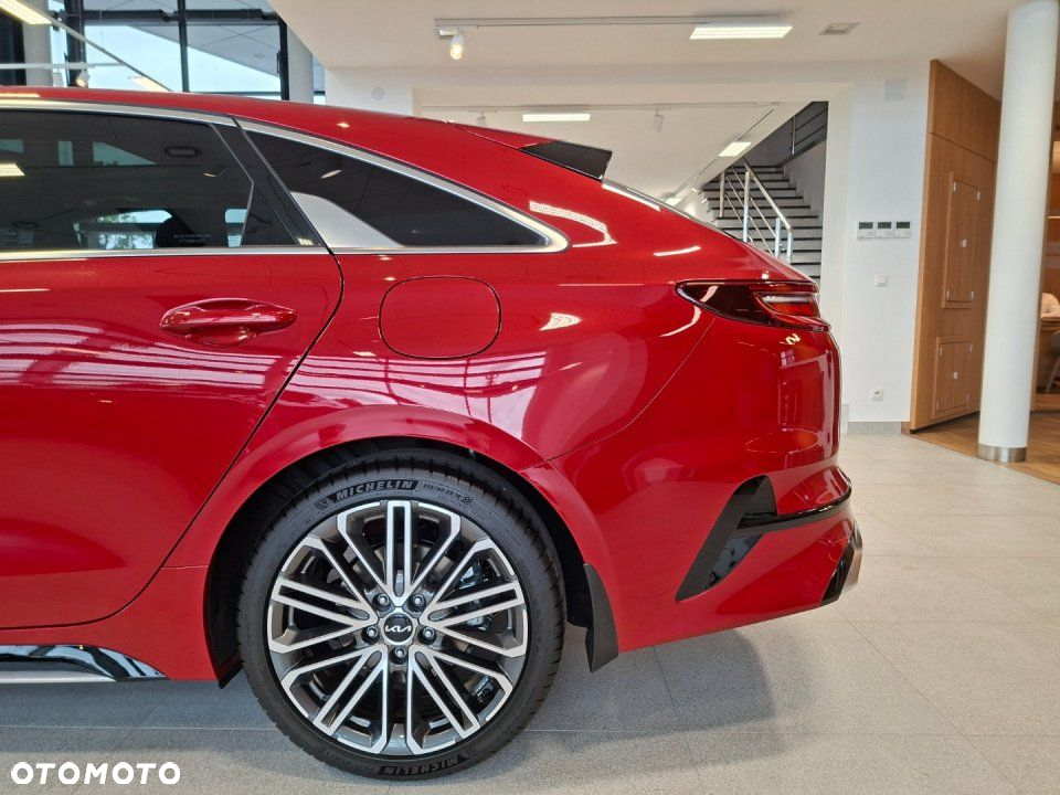 Kia ProCeed - 34