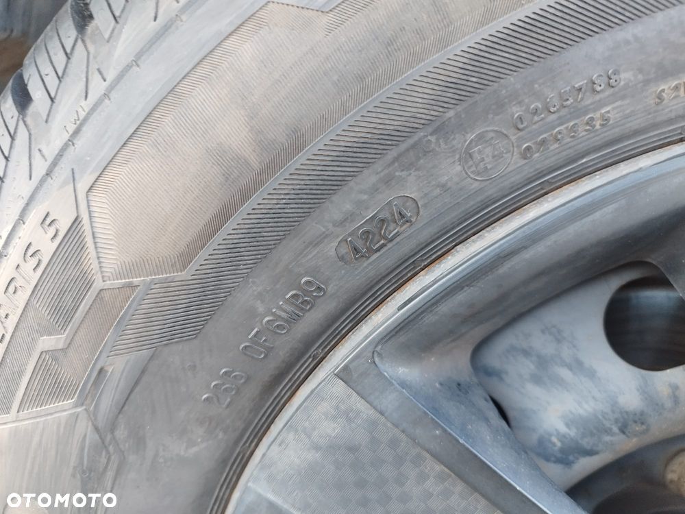 Volkswagen Golf - 16