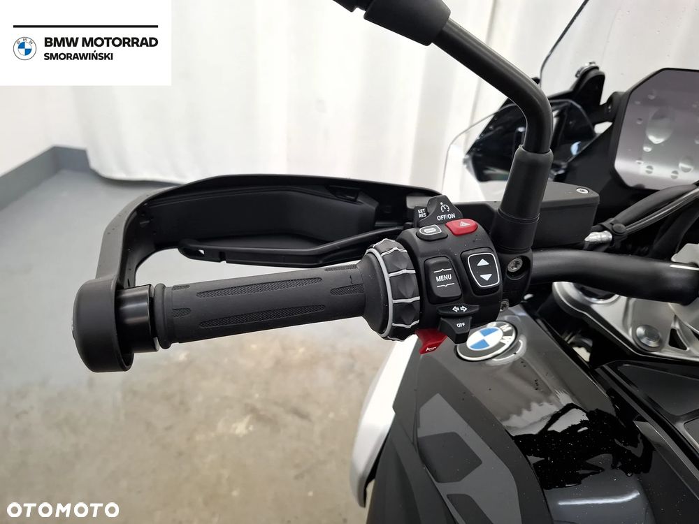 BMW R - 11