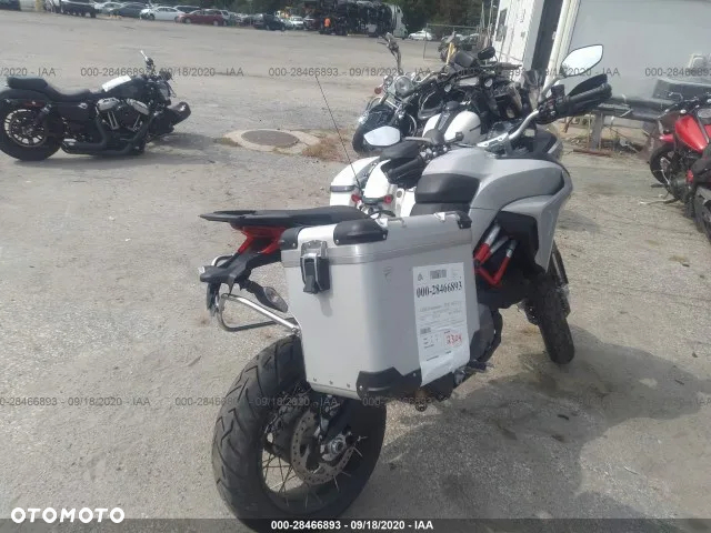 Ducati Multistrada - 9