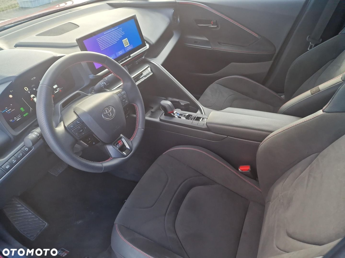 Toyota C-HR - 12