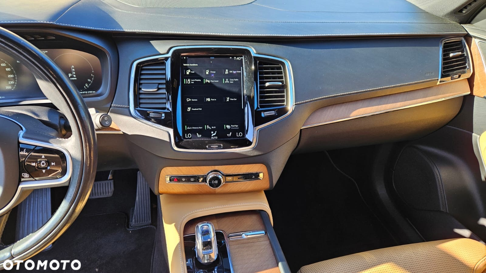 Volvo XC 90 T8 AWD Twin Engine Geartronic Inscription - 32