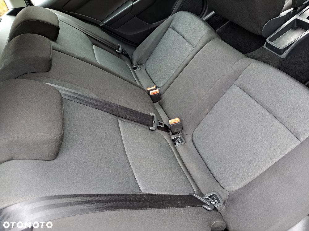 Skoda Fabia 1.0 MPI Cool Edition - 24