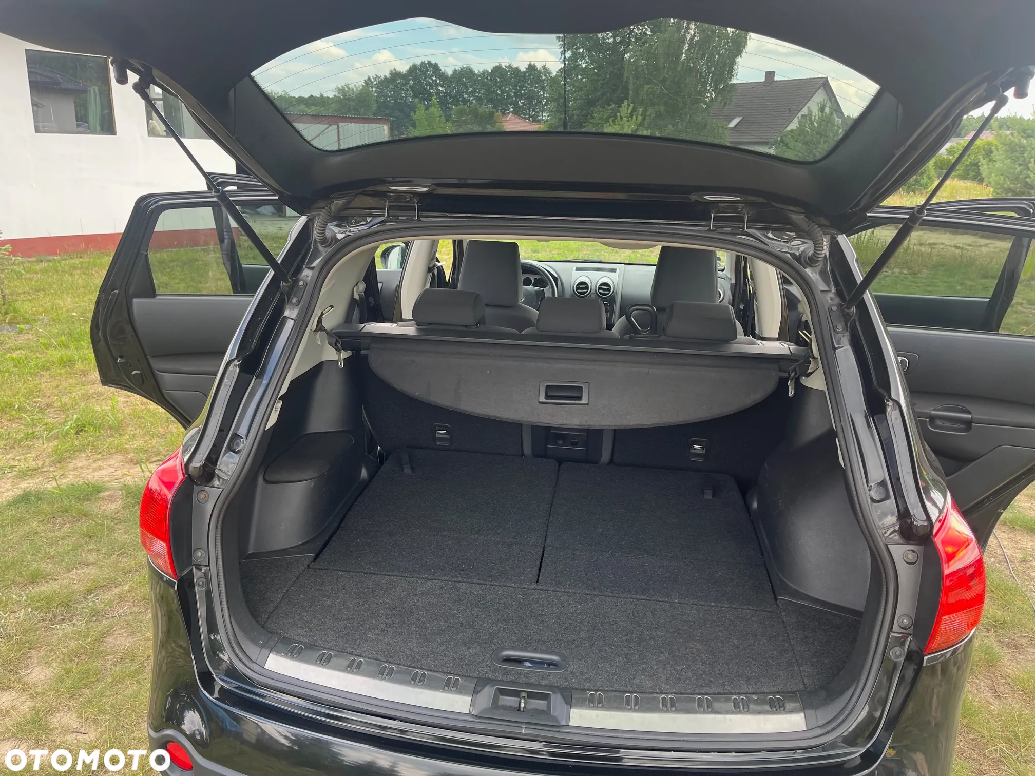 Nissan Qashqai+2 - 5