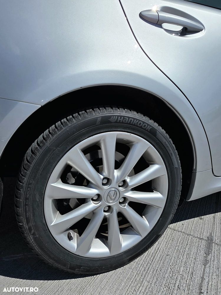 Lexus Seria IS 220d Luxury - 5