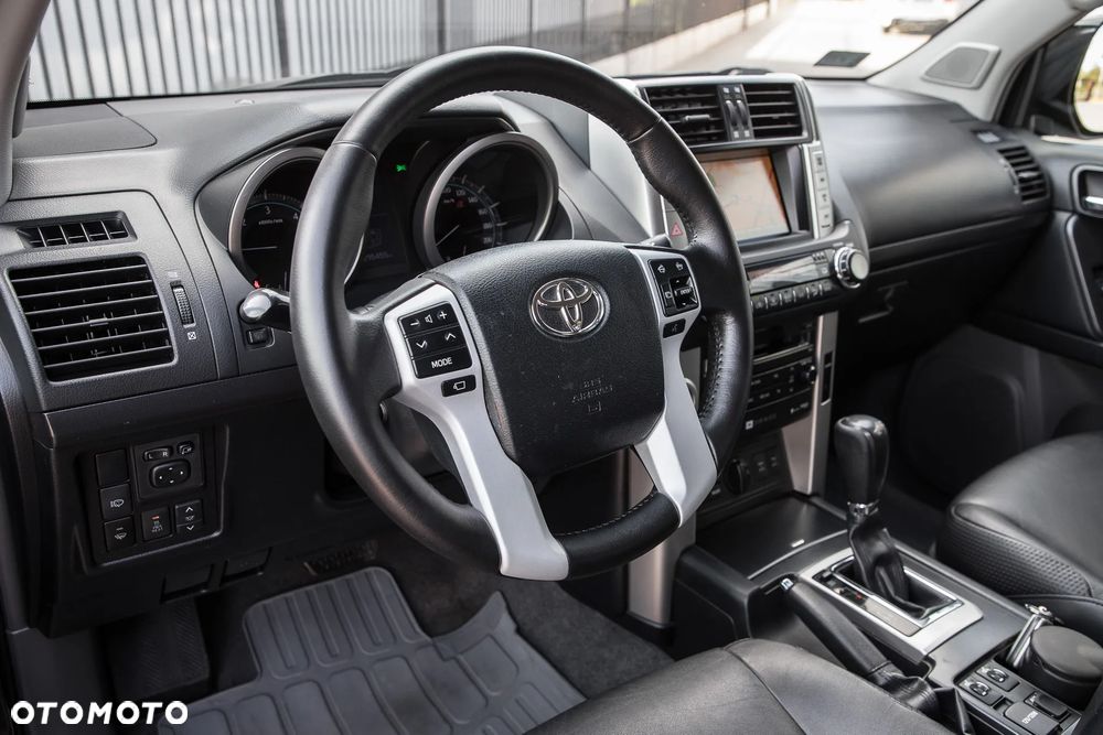 Toyota Land Cruiser LC 3.0 D-4D Prestige - 14
