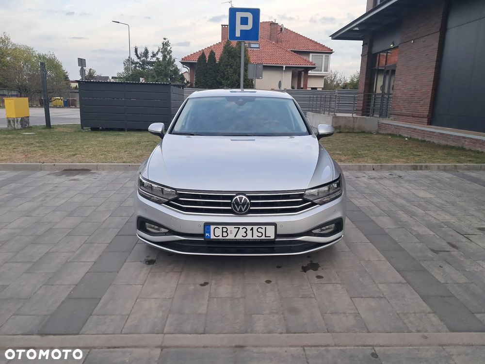 Volkswagen Passat 1.5 TSI EVO Essence DSG - 5