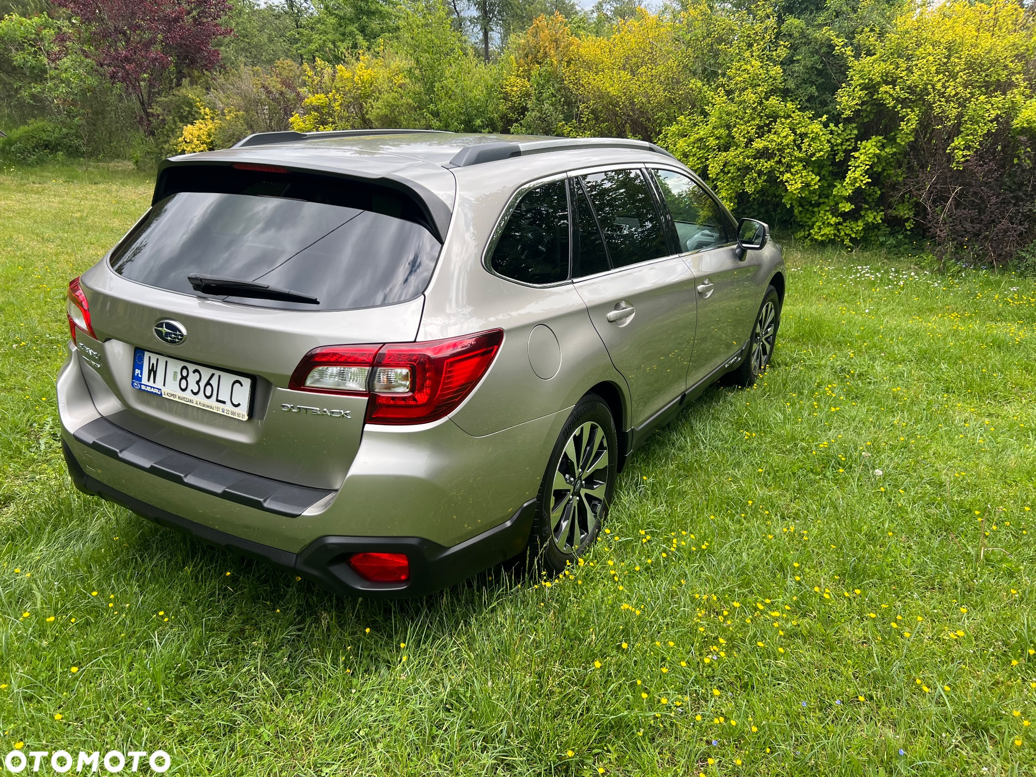 Subaru Outback 2.5i Exclusive - 3
