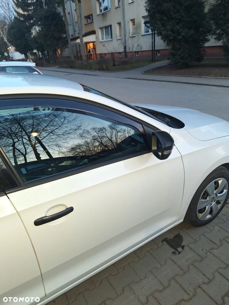 Skoda RAPID Spb 1.4 TDI DPF Active - 8