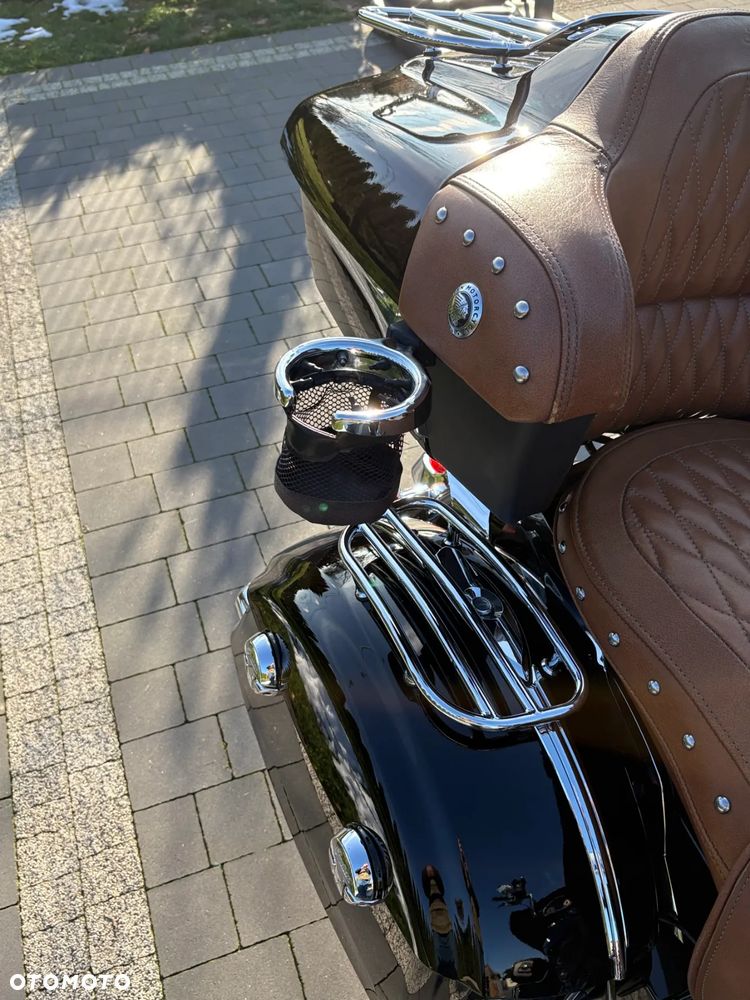 Indian Roadmaster - 20