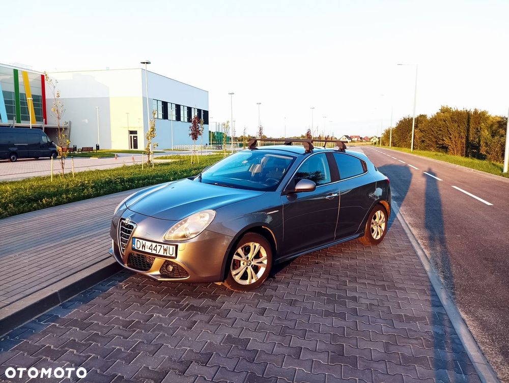 Alfa Romeo Giulietta - 1
