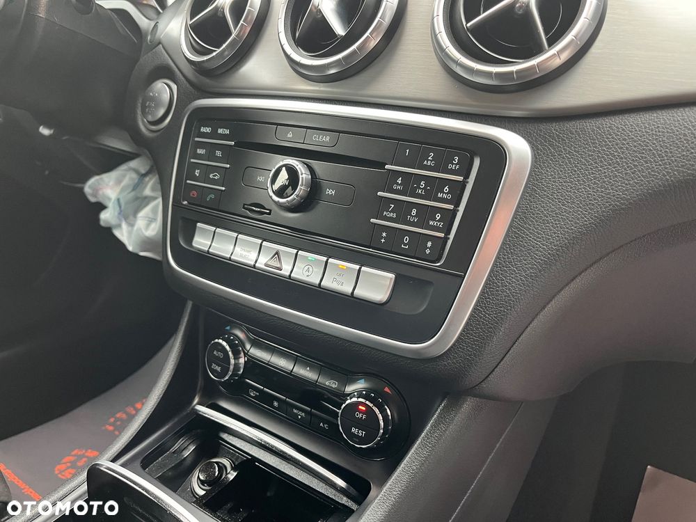 Mercedes-Benz CLA 200 (CDI) d 7G-DCT AMG Line - 11