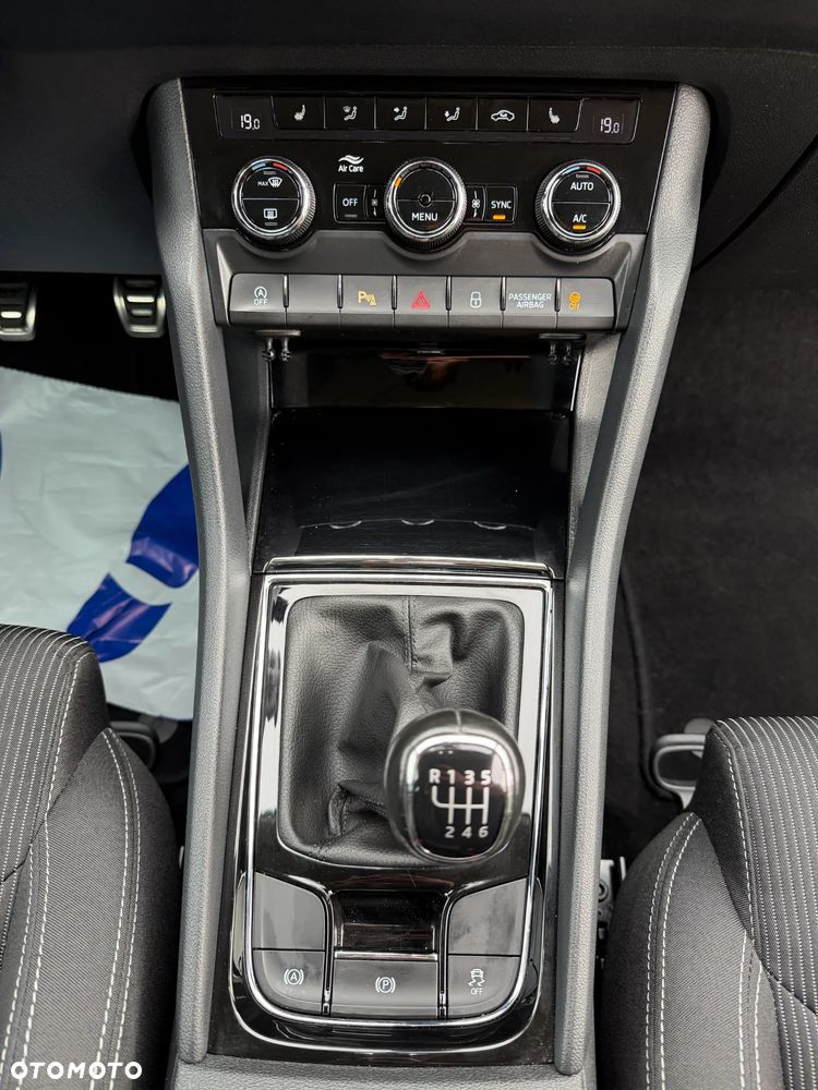 Skoda Karoq 2.0 TDI SCR Style - 18