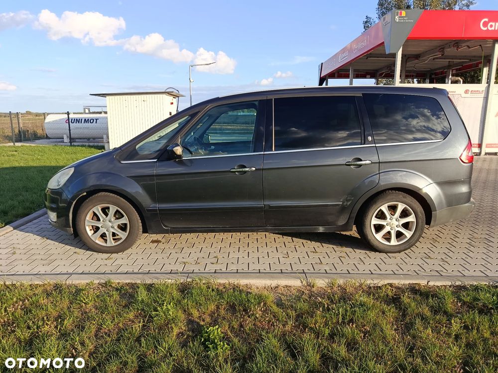 Ford Galaxy 2.0 TDCi Ghia - 13