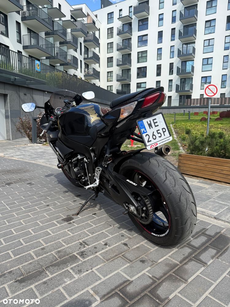 Suzuki GSX-R - 8