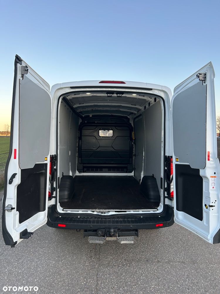 Ford Transit - 20