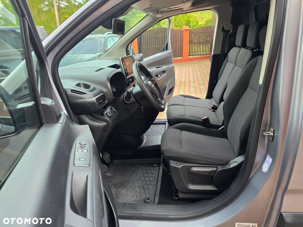 Opel COMBO - 33