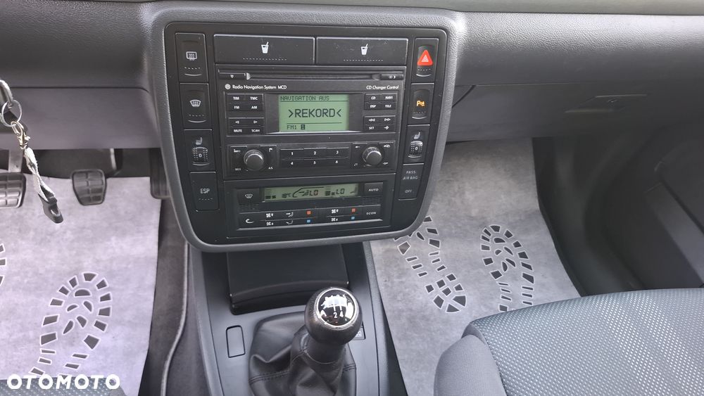 Volkswagen Sharan - 7